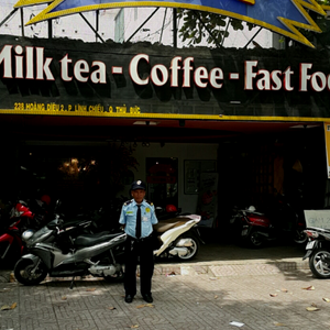 Bảo vệ nhà hàng